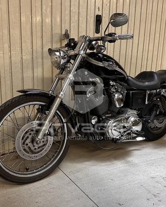 Harley-Davidson Sportster 1200 XL 1200C Custom (20