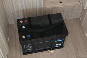 Batteria Litio 150Ah