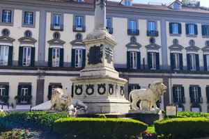 Appartamentino design al centro di Chiaia