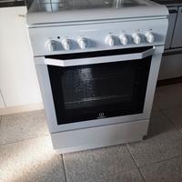 fornello a gas con forno