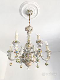 Lampadario in porcellana di Capodimonte a 6 luci