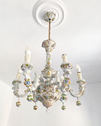 Lampadario in porcellana di Capodimonte a 6 luci