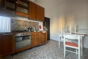 2 LOCALI A REGGIO DI CALABRIA