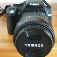 macchina fotografica,  flash e borsa porta macchi