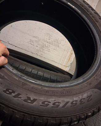 Pneumatici invernali 235/55R18
