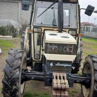 Trattore agricolo Lamborghini 670/70