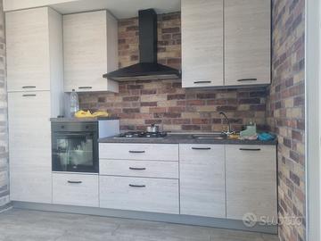 Cucina lineare di 3 metri