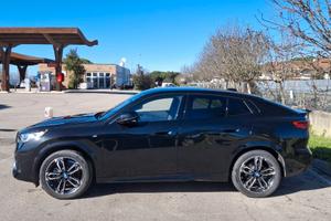 BMW iX2 xDrive30