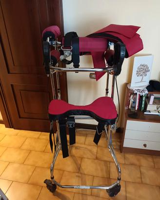 Deambularore ascellare per riabilitazione motoria