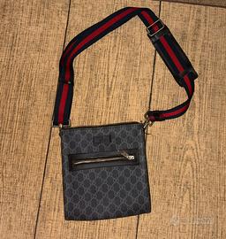 Gucci borsa a tracolla GG Supreme nera – Nuova