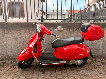 VESPA GTS 300 (2016) - 39.000km
