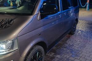 Multivan T5 4Motion Highline 