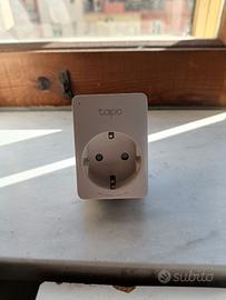 TP-Link tapo P100 presa intelligente 2300 W bianca