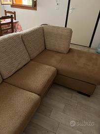 Divano con penisola