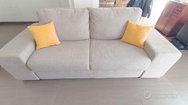 Divano letto usato