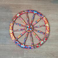 Splendida ruota decorativa di carretto siciliano,