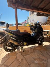 Tmax 500 2008