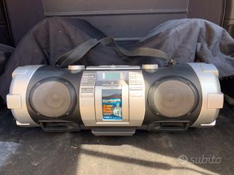 Radio boombox JVC RV-NB50  			