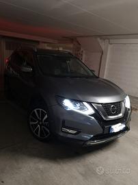 Nissan xtrail t32 tekna 7 posti 2018
