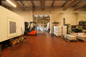 CAPANNONE A TREZZO SULL'ADDA