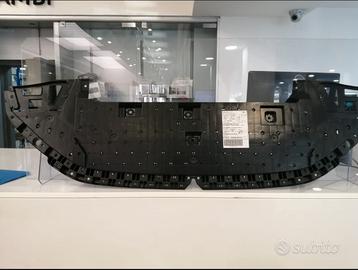 DEFLETTORE PARAURTI ANTERIORE PEUGEOT 208.