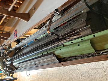 Macchina per maglieria