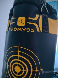 Sacco boxe con staffa