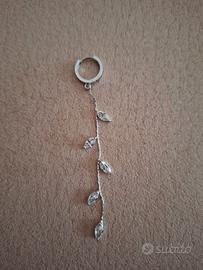 Orecchino pendente mono Omaggio