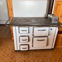 Cucina economica a legna antica stufa