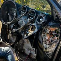 tasche con casse e Twitter 