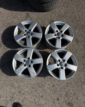 4 Cerchi 16 " Volkswagen golf V 5 originali