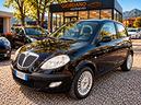 lancia-ypsilon-1-2-argento
