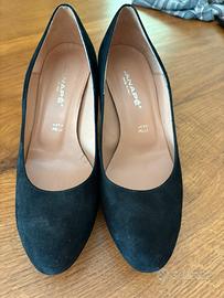 Decolte colore nero n. 37