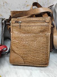 Borsello uomo in pelle 