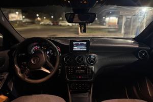 MERCEDES BENZ CLASSE A 180 W176 