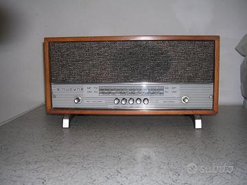 Radio vintage a valvole Sinudyne mod. 271