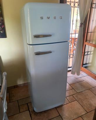 FRIGORIFERO  SMEG FAB 30