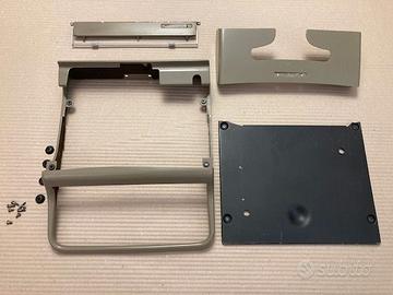 Macchina da scrivere Olivetti Lettera 22 scocca