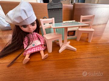 Set bambolina con cucina