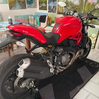 Ducati Monster 821 (Depotenziata A2)