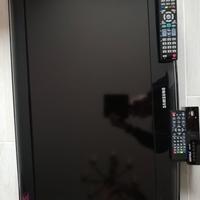 TV Samsung LCD 32pollici full hd