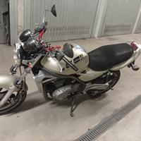 moto kavasaki er5 anno 2001