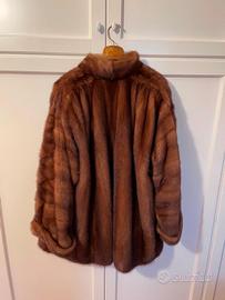 Pelliccia corta Fendi