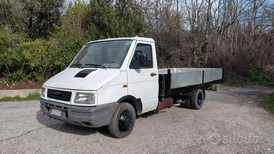 iveco daily cassone fiso