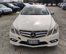 Mercedes-benz E 350 E 350 CDI Coupé BlueEFFICIENCY