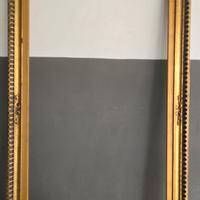 Cornice antica
