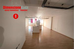 Immobile di 93 m² con 2 locali a Nola