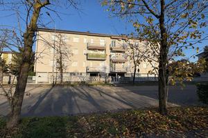 3 LOCALI A LANDRIANO