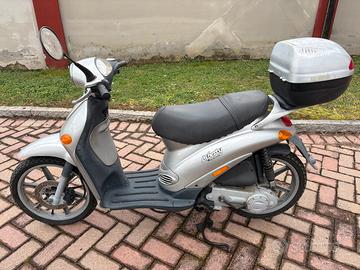 Piaggio Liberty 50 Scooter