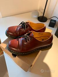 Dr. Martens Cherry Red scarpe originali in pelle